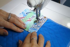 生地を真っすぐ縫う方法